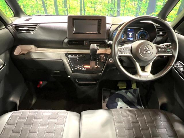 デリカミニ Ｔ　プレミアム　両側電動ドア　ＳＤナビ　全周囲カメラ　衝突軽減　レーダークルーズ　デジタルインナーミラー　禁煙車　シートヒーター　ドラレコ　ＥＴＣ　コーナーセンサー　ＬＥＤヘッド　ルーフレール　ハンドルヒーター（2枚目）