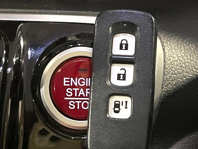 Ｎ－ＢＯＸカスタム Ｇ・Ｌパッケージ　電動スライドドア　ＳＤナビ　バックカメラ　衝突被害軽減システム　禁煙車　スマートキー　ＨＩＤヘッド　純正１４インチアルミ　オートライト　オートエアコン　Ｂｌｕｅｔｏｏｔｈ　ＣＤ　ＤＶＤ再生　フルセグ（42枚目）