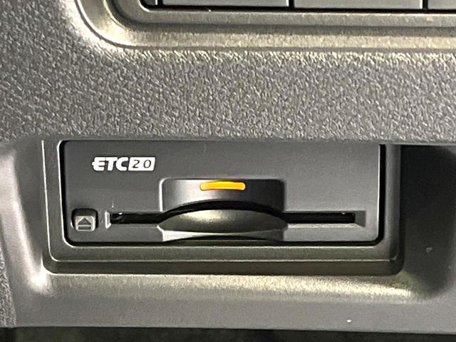 セレナ ハイウェイスターＶ　純正１２．３型ナビ　全周囲カメラ　登録済未使用車　両側電動ドア　衝突軽減　プロパイロット　ドラレコ　コーナーセンサー　ブラインドスポットモニター　ＬＥＤヘッド　ＥＴＣ２．０　デジタルインナーミラー（6枚目）