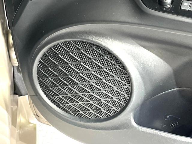 プリウス Ａツーリングセレクション　純正１１．６型ナビ　１００Ｖ電源　衝突軽減　レーダークルーズ　禁煙車　パワーシート　ブラインドスポットモニター　コーナーセンサー　ワイヤレス充電　ＬＥＤヘッド　ＥＴＣ２．０　ドラレコ　バックカメラ（39枚目）