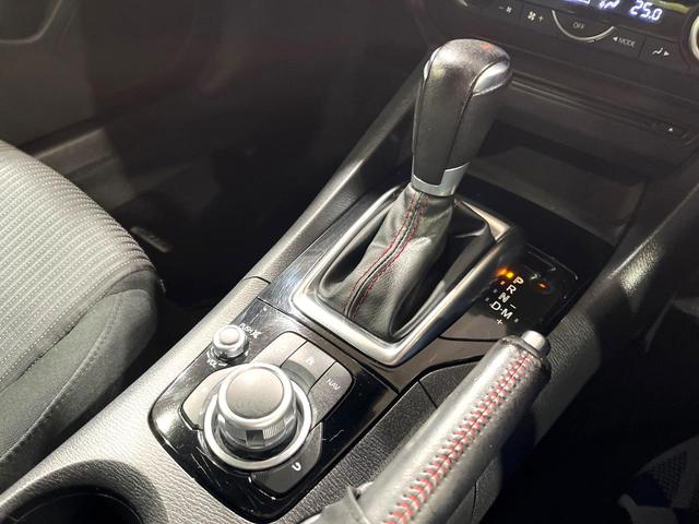 アクセラスポーツ １５Ｓツーリング　マツダコネクトナビ　バックカメラ　衝突被害軽減システム　レーダークルーズ　禁煙車　ドラレコ　スマートキー　ＨＩＤヘッド　ビルトインＥＴＣ　純正１６インチアルミ　オートライト　デュアルエアコン（31枚目）