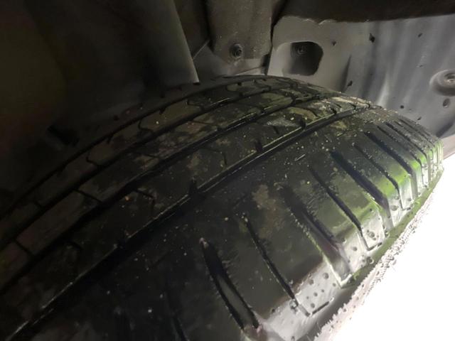 アクセラスポーツ １５Ｓツーリング　マツダコネクトナビ　バックカメラ　衝突被害軽減システム　レーダークルーズ　禁煙車　ドラレコ　スマートキー　ＨＩＤヘッド　ビルトインＥＴＣ　純正１６インチアルミ　オートライト　デュアルエアコン（52枚目）