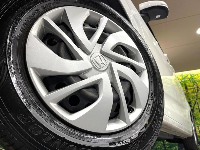 フリード Ｇ・ホンダセンシング　両側電動ドア　ＳＤナビ　バックカメラ　衝突被害軽減システム　禁煙車　ドラレコ　スマートキー　ＬＥＤヘッド　ビルトインＥＴＣ　車線逸脱警報　オートライト　オートエアコン　Ｂｌｕｅｔｏｏｔｈ　ＣＤ（14枚目）