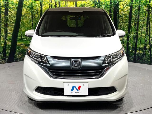 フリード Ｇ・ホンダセンシング　両側電動ドア　ＳＤナビ　バックカメラ　衝突被害軽減システム　禁煙車　ドラレコ　スマートキー　ＬＥＤヘッド　ビルトインＥＴＣ　車線逸脱警報　オートライト　オートエアコン　Ｂｌｕｅｔｏｏｔｈ　ＣＤ（15枚目）