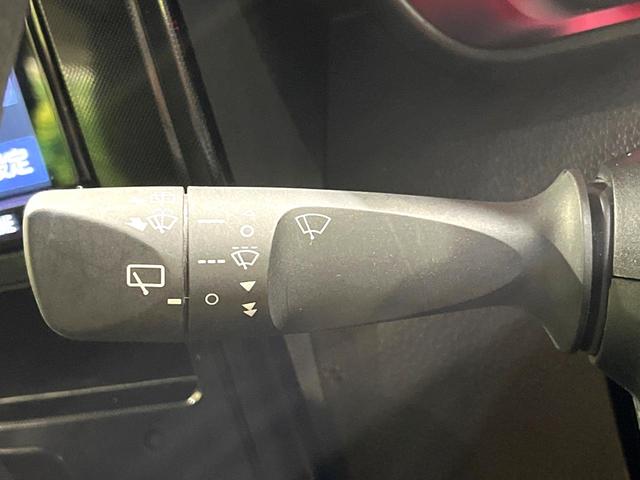 ルーミー Ｇ　純正９型ナビ　両側電動ドア　衝突軽減　禁煙車　ＬＥＤヘッドライト　シートヒーター　バックカメラ　ＥＴＣ　Ｂｌｕｅｔｏｏｔｈ　フルセグＴＶ　コーナーセンサー　スマートキー　シートバックテーブル（33枚目）