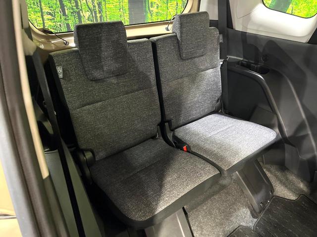 シエンタ ハイブリッドＺ　１０．５型ナビ　両側電動ドア　全周囲カメラ　ＡＣ１００Ｖ　衝突軽減　レーダークルーズ　禁煙車　ドラレコ　コーナーセンサー　スマートキー　ＬＥＤヘッド　ＥＴＣ２．０　純正１５インチアルミ（10枚目）