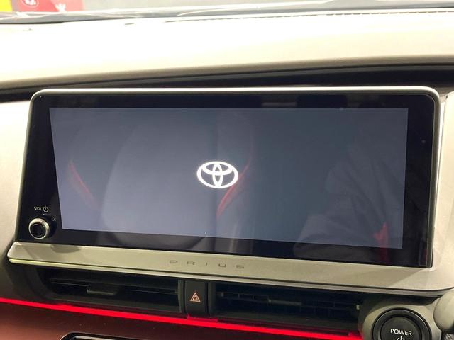 プリウス Ｚ　純正１２．３型ナビ　全周囲カメラ　衝突被害軽減システム　レーダークルーズ　禁煙車　電動リアゲート　レザーシート　前席シートエアコン　パワーシート　ドラレコ　コーナーセンサー　スマートキー（3枚目）