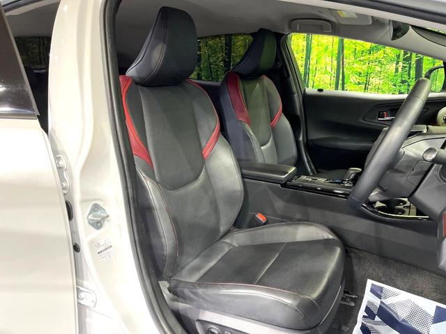 プリウス Ｚ　純正１２．３型ナビ　全周囲カメラ　衝突被害軽減システム　レーダークルーズ　禁煙車　電動リアゲート　レザーシート　前席シートエアコン　パワーシート　ドラレコ　コーナーセンサー　スマートキー（8枚目）