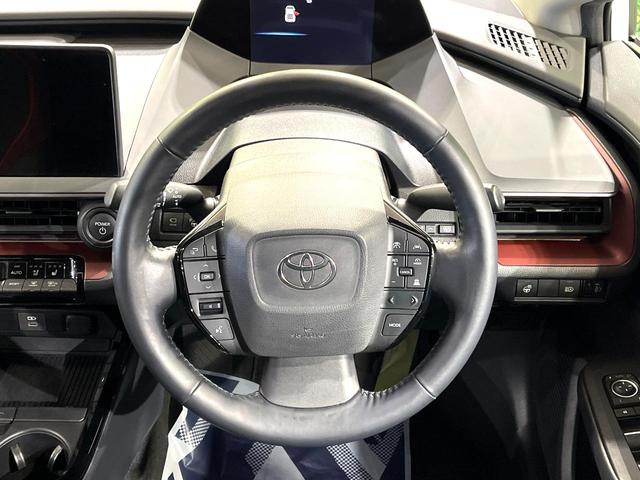 プリウス Ｚ　純正１２．３型ナビ　全周囲カメラ　衝突被害軽減システム　レーダークルーズ　禁煙車　電動リアゲート　レザーシート　前席シートエアコン　パワーシート　ドラレコ　コーナーセンサー　スマートキー（11枚目）