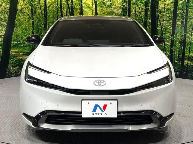 プリウス Ｚ　純正１２．３型ナビ　全周囲カメラ　衝突被害軽減システム　レーダークルーズ　禁煙車　電動リアゲート　レザーシート　前席シートエアコン　パワーシート　ドラレコ　コーナーセンサー　スマートキー（14枚目）