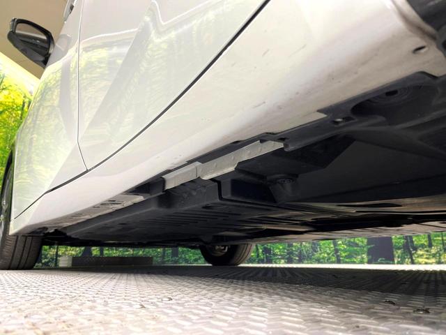 プリウス Ｚ　純正１２．３型ナビ　全周囲カメラ　衝突被害軽減システム　レーダークルーズ　禁煙車　電動リアゲート　レザーシート　前席シートエアコン　パワーシート　ドラレコ　コーナーセンサー　スマートキー（21枚目）