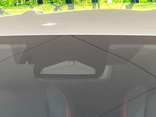 プリウス Ｚ　純正１２．３型ナビ　全周囲カメラ　衝突被害軽減システム　レーダークルーズ　禁煙車　電動リアゲート　レザーシート　前席シートエアコン　パワーシート　ドラレコ　コーナーセンサー　スマートキー（52枚目）