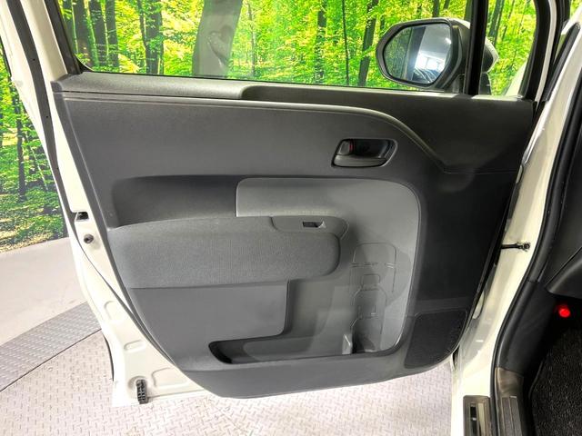 シエンタ ハイブリッドＧ　純正８型ＤＡ　両側電動ドア　全周囲カメラ　衝突被害軽減システム　禁煙車　ドラレコ　コーナーセンサー　スマートキー　ＬＥＤヘッド　ビルトインＥＴＣ　オートハイビーム　車線逸脱警報　オートライト（39枚目）