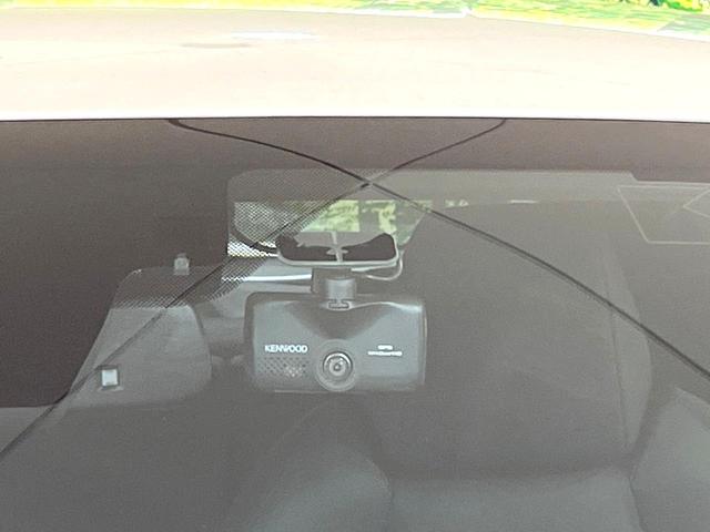 Ｃ－ＨＲ Ｇ　黒革シート　純正９型ナビ　バックカメラ　シーケンシャルウィンカー　ＬＥＤヘッド　ブラインドスポットモニター　禁煙車　シートヒーター　衝突軽減　レーダークルーズ　コーナーセンサー　ＥＴＣ　ドラレコ（6枚目）