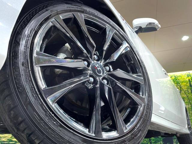 プリウスアルファ Ｓツーリングセレクション・Ｇ’ｓ　純正８型ナビ　バックカメラ　禁煙車　ハーフレザーシート　スマートキー　ＬＥＤヘッド　ビルトインＥＴＣ　純正１８インチアルミ　オートライト　オートエアコン　Ｂｌｕｅｔｏｏｔｈ　ＣＤ　ＤＶＤ再生（13枚目）