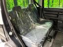 後部座席も気になるようなキズ・汚れやへたり等、大きなダメージはなく、良好な状態です。