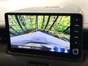 ヴェゼル ｅ：ＨＥＶ　Ｚ　純正９型ナビ　バックカメラ　衝突被害軽減システム　禁煙車　電動リアゲート　ハーフレザーシート　ドラレコ　コーナーセンサー　スマートキー　ＬＥＤヘッド　ビルトインＥＴＣ　純正１８インチアルミ（4枚目）