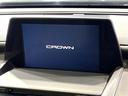 クラウンハイブリッド ＲＳアドバンス　サンルーフ　黒革シート　全周囲カメラ　デジタルインナーミラー　電動サンシェード　メーカーナビ　衝突軽減　レーダークルーズ　禁煙車　シートエアコン　ＥＴＣ２．０　ＡＣ１００Ｖ　ブラインドスポットモニター（4枚目）