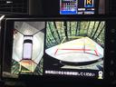 ルーミー カスタムＧ　純正９型ディスプレイオーディオ　両側電動ドア　全周囲カメラ　衝突被害軽減システム　禁煙車　ドラレコ　コーナーセンサー　ＬＥＤヘッド　ビルトインＥＴＣ　純正１４インチアルミ　オートハイビーム（4枚目）