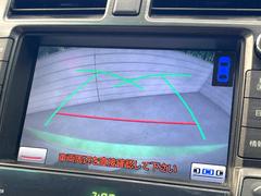 【バックカメラ】駐車時に後方がリアルタイム映像で確認できます。大型商業施設や立体駐車場での駐車時や、夜間のバック時に大活躍！運転スキルに関わらず、今や必須となった装備のひとつです！ 4