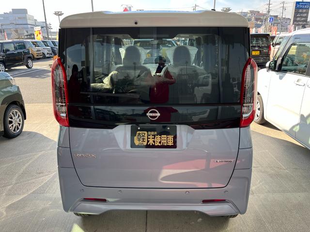 ルークス Ｘ　届出済未使用車　衝突被害軽減ブレーキ　コーナーセンサー　片側電動スライドドア　電動格納ドアミラー　バックカメラ　スマートキー　オートエアコン　ＬＥＤヘッドライト　アイドリングストップ（7枚目）