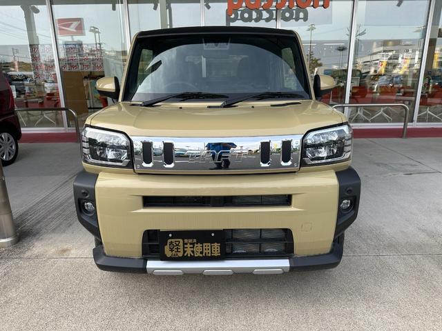 タフト Ｇ　クロムベンチャー　届出済未使用車　衝突被害軽減ブレーキ　コーナーセンサー　スマートキー　バックカメラ　ＬＥＤヘッドライト　アルミホイール　アイドリングストップ　シートヒーター　電動格納ドアミラー　電子パーキング（4枚目）