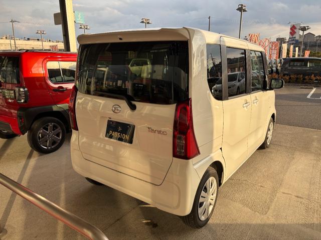 タント Ｘ　片側電動スライドドア　衝突被害軽減ブレーキ　コーナーセンサー　スマートキー　シートヒーター　アイドリングストップ　バックカメラ　ＬＥＤヘッドライト　電動格納ドアミラー　オートエアコン（6枚目）