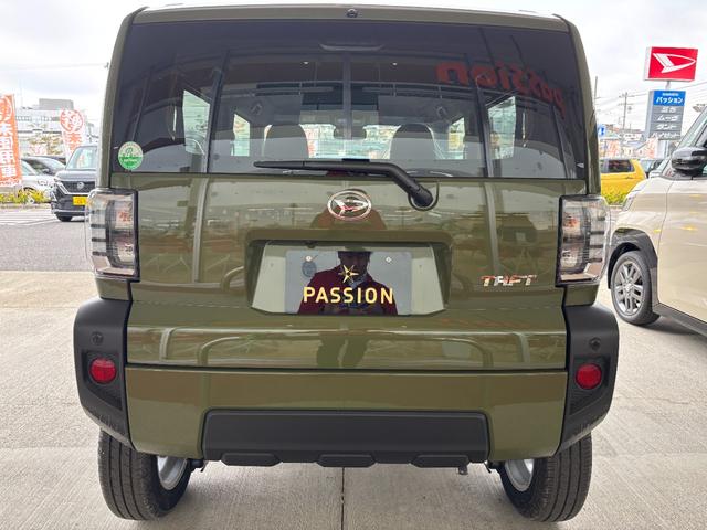 タフト Ｇ　届出済未使用車　衝突被害軽減ブレーキ　コーナーセンサー　スマートキー　電子パーキング　シートヒーター　ＬＥＤヘッドライト　ルーフレール　アイドリングストップ　アルミホイール　バックカメラ（8枚目）