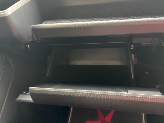 タフト Ｇ　届出済未使用車　衝突被害軽減ブレーキ　コーナーセンサー　スマートキー　電子パーキング　シートヒーター　ＬＥＤヘッドライト　ルーフレール　アイドリングストップ　アルミホイール　バックカメラ（19枚目）