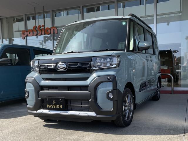 タント ファンクロス　車検９年７月　両側電動スライドドア　衝突被害軽減ブレーキ　コーナーセンサー　スマートキー　アイドリングストップ　バックカメラ　電動格納ドアミラー　アルミホイール　シートヒーター　ベンチシート（4枚目）