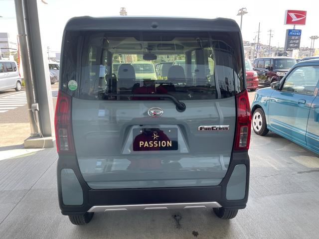タント ファンクロス　車検９年７月　両側電動スライドドア　衝突被害軽減ブレーキ　コーナーセンサー　スマートキー　アイドリングストップ　バックカメラ　電動格納ドアミラー　アルミホイール　シートヒーター　ベンチシート（8枚目）