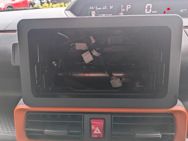 タント ファンクロス　届出済未使用車　両側電動スライドドア　衝突被害軽減ブレーキ　コーナーセンサー　スマートキー　アイドリングストップ　バックカメラ　電動格納ドアミラー　アルミホイール　シートヒーター　ベンチシート（17枚目）