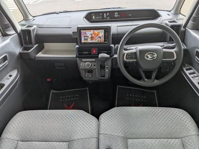 タント Ｘ　届出済未使用車　片側電動スライドドア　パナソニックナビ　　アイドリングストップ　衝突被害軽減ブレーキ　コーナーセンサー　スマートキー　横滑り防止機能　オートエアコン　ＬＥＤヘッドライト　バックカメラ（11枚目）