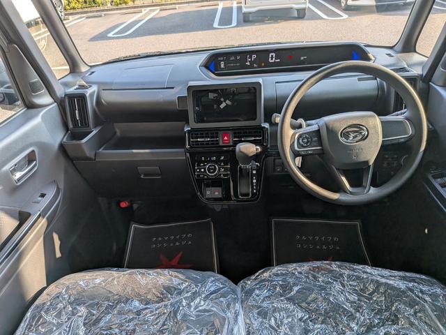 タント カスタムＸ　届出済未使用車　両側電動スライドドア　衝突被害軽減ブレーキ　コーナーセンサー　スマートキー　アルミホイール　アイドリングストップ　バックカメラ　ＬＥＤヘッドライト　シートヒーター　電動格納ドアミラー（11枚目）