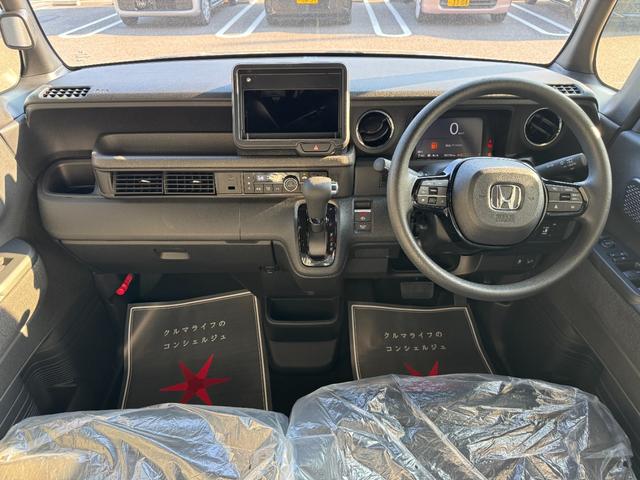 N-BOXカスタム ベースグレード 届出済未使用車 片側電動スライドドア スマートキー 衝突被害軽減ブレーキ アダプティブクルーズコントロール アイドリングストップ バックカメラ シートヒーター アルミホイール LEDヘッドライト(12枚目)