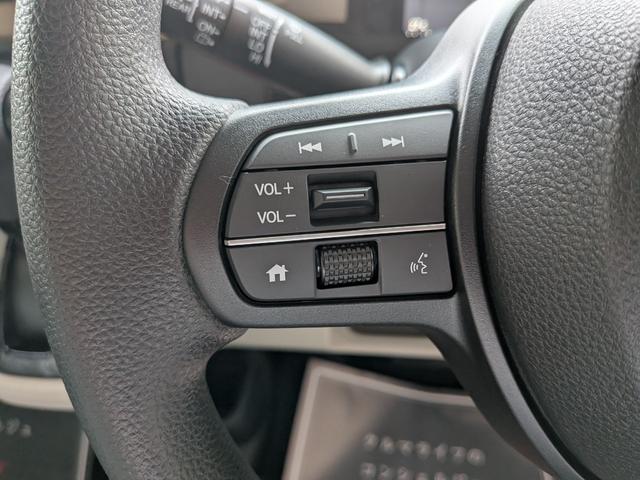 Ｎ－ＢＯＸ ベースグレード　片側電動スライドドア　衝突被害軽減ブレーキ　コーナーセンサー　アダクティブクルーズコントロール　アイドリングストップ　スマートキー　ＬＥＤヘッドライト　チップアップシート　バックカメラ　届出済未使用車（16枚目）