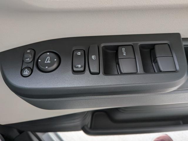 Ｎ－ＢＯＸ ベースグレード　片側電動スライドドア　衝突被害軽減ブレーキ　コーナーセンサー　アダクティブクルーズコントロール　アイドリングストップ　スマートキー　ＬＥＤヘッドライト　チップアップシート　バックカメラ　届出済未使用車（21枚目）