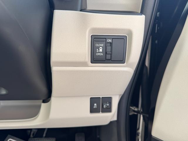 Ｎ－ＢＯＸ ベースグレード　片側電動スライドドア　衝突被害軽減ブレーキ　コーナーセンサー　アダクティブクルーズコントロール　アイドリングストップ　スマートキー　ＬＥＤヘッドライト　チップアップシート　バックカメラ　届出済未使用車（17枚目）