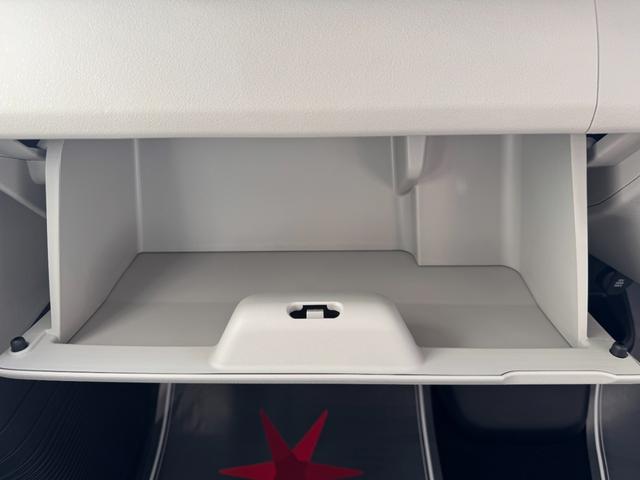 Ｎ－ＢＯＸ ベースグレード　片側電動スライドドア　衝突被害軽減ブレーキ　コーナーセンサー　アダクティブクルーズコントロール　アイドリングストップ　スマートキー　ＬＥＤヘッドライト　チップアップシート　バックカメラ　届出済未使用車（19枚目）