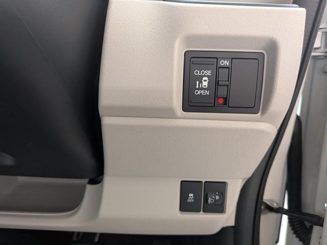 Ｎ－ＢＯＸ ベースグレード　片側電動スライドドア　衝突被害軽減ブレーキ　コーナーセンサー　アダクティブクルーズコントロール　アイドリングストップ　スマートキー　ＬＥＤヘッドライト　チップアップシート　バックカメラ　届出済未使用車（17枚目）
