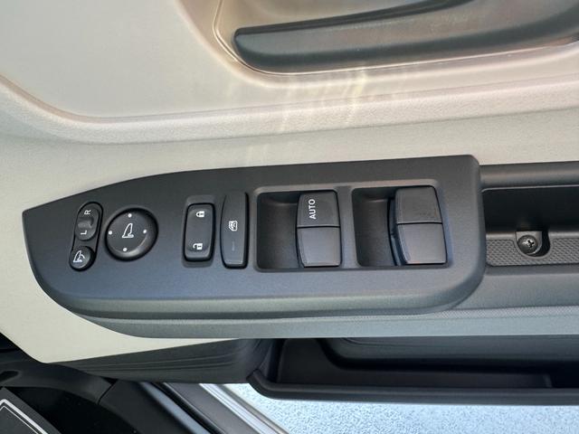 Ｎ－ＢＯＸ ベースグレード　片側電動スライドドア　衝突被害軽減ブレーキ　コーナーセンサー　アダクティブクルーズコントロール　アイドリングストップ　スマートキー　ＬＥＤヘッドライト　チップアップシート　バックカメラ　届出済未使用車（21枚目）