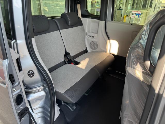Ｎ－ＢＯＸ ベースグレード　片側電動スライドドア　衝突被害軽減ブレーキ　コーナーセンサー　アダクティブクルーズコントロール　アイドリングストップ　スマートキー　ＬＥＤヘッドライト　チップアップシート　バックカメラ　届出済未使用車（22枚目）