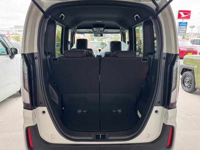 Ｎ－ＢＯＸカスタム ベースグレード　届出済未使用車　片側電動スライドドア　スマートキー　衝突被害軽減ブレーキ　アダプティブクルーズコントロール　アイドリングストップ　バックカメラ　シートヒーター　アルミホイール　ＬＥＤヘッドライト（11枚目）