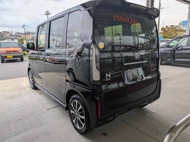 Ｎ－ＢＯＸカスタム ベースグレード　届出済未使用車　片側電動スライドドア　スマートキー　衝突被害軽減ブレーキ　アダプティブクルーズコントロール　アイドリングストップ　バックカメラ　シートヒーター　アルミホイール　ＬＥＤヘッドライト（10枚目）