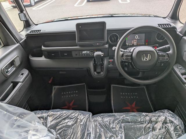 Ｎ－ＢＯＸカスタム ベースグレード　届出済未使用車　片側電動スライドドア　スマートキー　衝突被害軽減ブレーキ　アダプティブクルーズコントロール　アイドリングストップ　バックカメラ　シートヒーター　アルミホイール　ＬＥＤヘッドライト（12枚目）