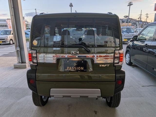 タフト G クロムベンチャー 届出済未使用車 衝突被害軽減ブレーキ コーナーセンサー スマートキー バックカメラ LEDヘッドライト アルミホイール アイドリングストップ シートヒーター 電動格納ドアミラー 電子パーキング(9枚目)