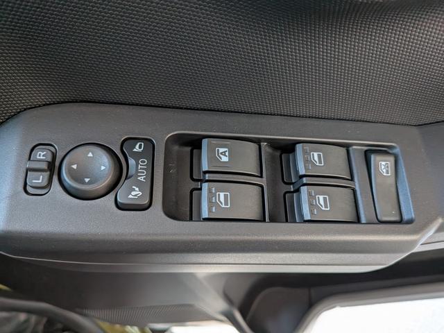 タフト G クロムベンチャー 届出済未使用車 衝突被害軽減ブレーキ コーナーセンサー スマートキー バックカメラ LEDヘッドライト アルミホイール アイドリングストップ シートヒーター 電動格納ドアミラー 電子パーキング(21枚目)