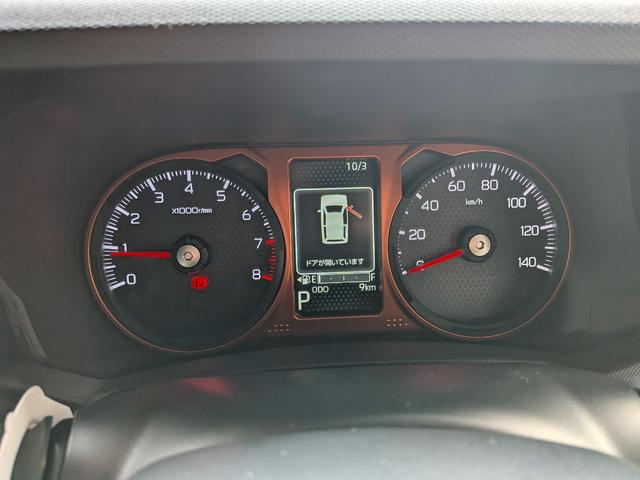 タフト G 届出済未使用車 衝突被害軽減ブレーキ コーナーセンサー アダクティブクルーズコントロール 電子パーキング シートヒーター LED ルーフレール アイドリングストップ アルミホイール バックカメラ(14枚目)