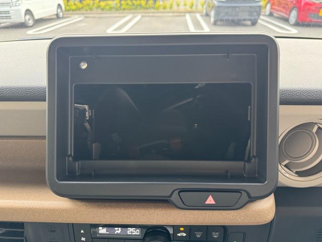 Ｎ－ＢＯＸ ベースグレード　片側電動スライドドア　衝突被害軽減ブレーキ　コーナーセンサー　アダクティブクルーズコントロール　アイドリングストップ　スマートキー　ＬＥＤヘッドライト　チップアップシート　バックカメラ　届出済未使用車（19枚目）