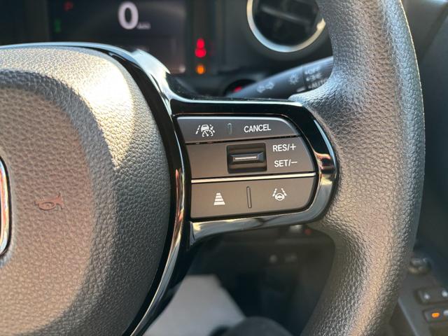 Ｎ－ＢＯＸカスタム ベースグレード　届出済未使用車　片側電動スライドドア　スマートキー　衝突被害軽減ブレーキ　アダプティブクルーズコントロール　アイドリングストップ　バックカメラ　シートヒーター　アルミホイール　ＬＥＤヘッドライト（16枚目）